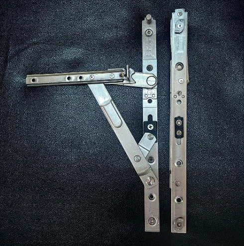 Windproof And Dustproof Hinge